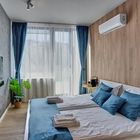 Apartamento Happy Studentski Grad Sofía